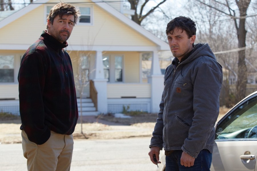 Kyle Chandler and Casey Affleck in MANCHESTER BY THE SEA