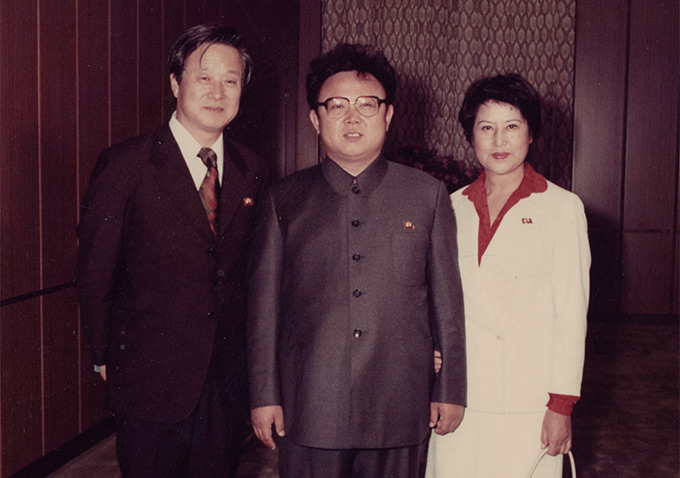 THE LOVERS AND THE DESPOT